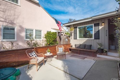 3564 Conquista Ave, Long Beach, CA 90808-2934