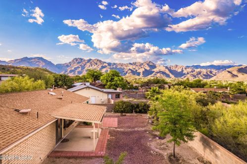 7264 Gambel Cir, Tucson, AZ 85750-6159