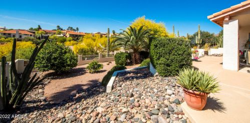 15815 Thistle Dr, Scottsdale AZ 85268-4446 exterior