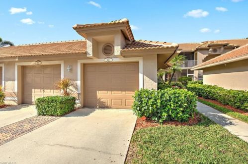 8025 Tiger Cv, Naples, FL 34113-2663
