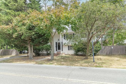 127 Atlantic Ave, Blue Point, NY 11715-1413