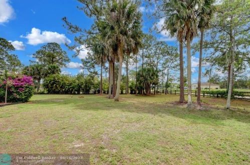 16217 93rd Rd, Town Of Loxahatchee Groves FL  33470-5177 exterior