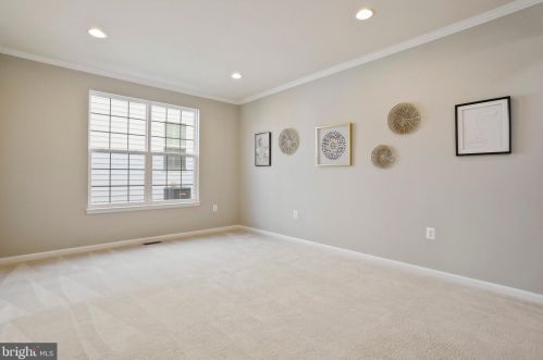 445 Lord Fairfax St, Charles Town WV  25414-2603 exterior