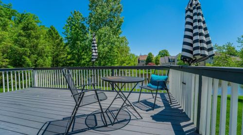 101 Muirfield Dr, Valpo IN  46385-6277 exterior