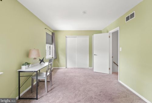 3 Ingrid Ct, Wilmington DE  19808-4062 exterior