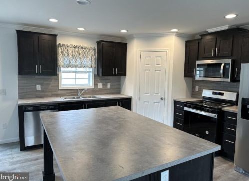1 Heather Dr, Carlisle PA  17013-9629 exterior