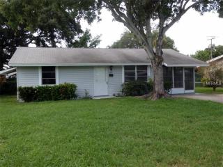 5812 19th St, Bradenton, FL 34207-3912