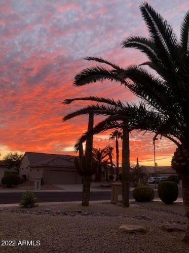 16216 Sandia Park Dr, Sun City, AZ 85374-6422
