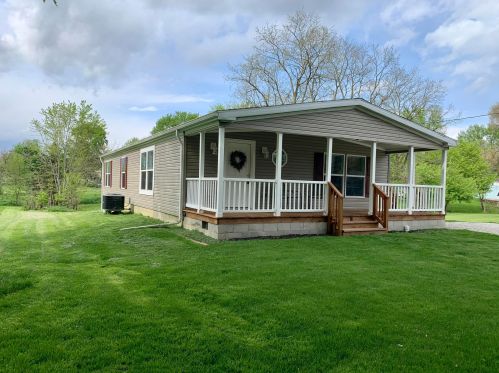 117 Richelderfer St, Cardington, OH 43315-1036