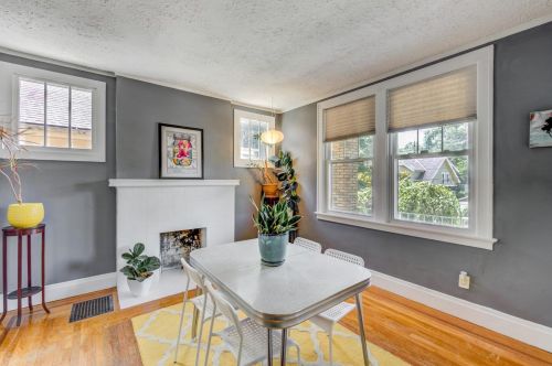 4554 Clearview Ave, Cincinnati, OH 45205-1518