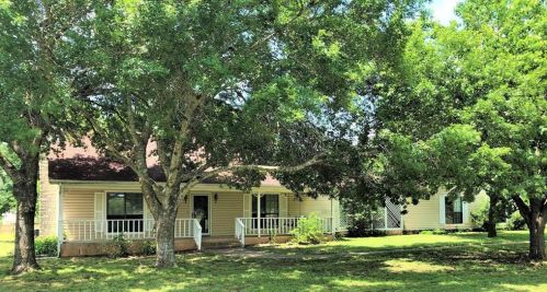 525 Eastview Dr, Georgetown TX  78626-9525 exterior