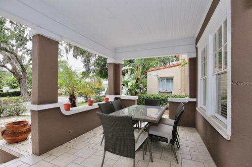 738 Edgewater Dr, Orlando FL 32804-6890 exterior