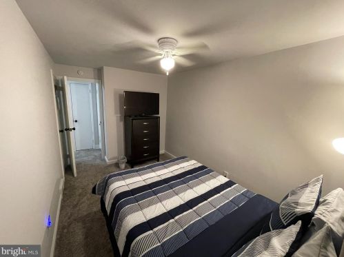 431 Park Dr, Manor PA  19036-1617 exterior