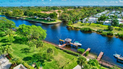 23313 Water Cir, Boca Raton FL  33486-8539 exterior