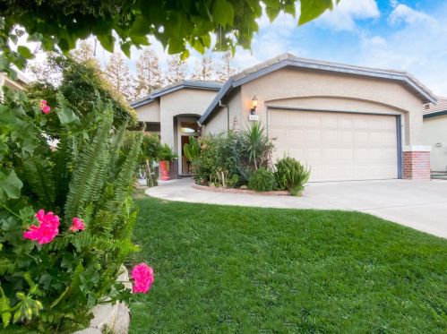 8134 Primoak Way, Elk Grove, CA 95758-7909