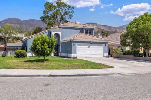 1056 Suncrest Cir, San Bernardino, CA 92407-5358