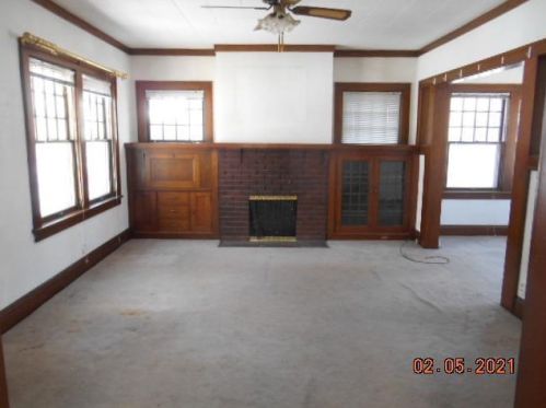 2722 Fillmore St, Minneapolis, MN 55418-2934