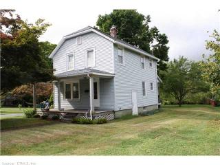 193 Lydall St, Manchester, CT 06042-2357