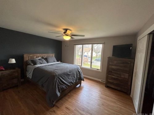 36 Debra Ln, Bristol CT  06010-2724 exterior