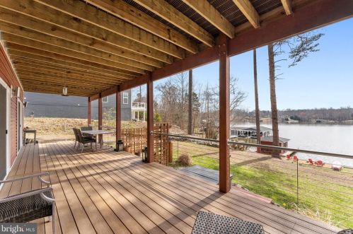 24234 Lands End Dr, Madison Mills VA  22960-3543 exterior