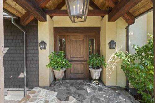 170 Josselyn Ln, Redwood City, CA 94062-3610