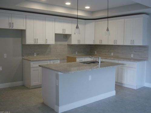 602 Morning Mist Ln, Lehigh Acres, FL 33974-5967