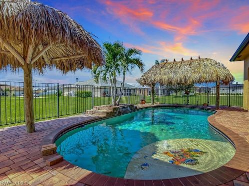 3510 15th Ter, Cape Coral FL  33993-4954 exterior