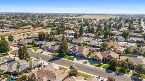 15417 Lila Rose Ct, Bakersfield CA  93314-5248 exterior