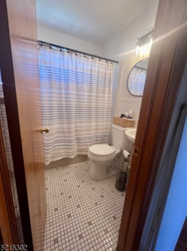 268 Edgewood Ter, South Bound Brook NJ  08880-1164 exterior