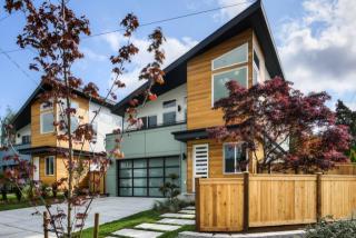 6504 39th Ave, Seattle, WA 98115-3242