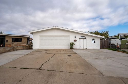 3797 Clavelita St, San Diego, CA 92154-3620