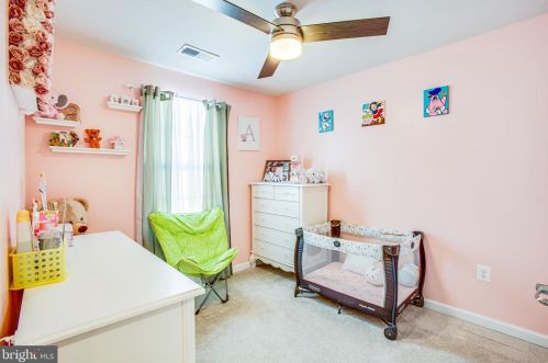 100 Rising Sun Rd, Fredericksburg VA  22405-9424 exterior