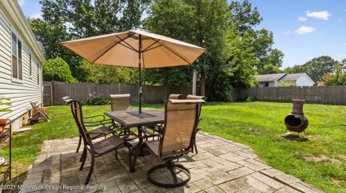 3722 River Rd, Point Pleasant Beach NJ  08742-2051 exterior