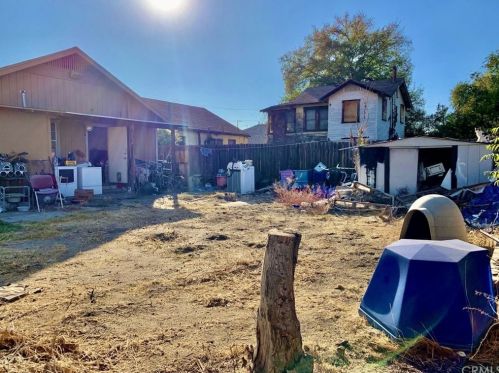 340 Olive St, San Bernardino CA  92410-3530 exterior