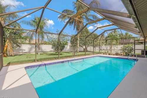 3728 6th Ave, Cape Coral FL  33904-5203 exterior