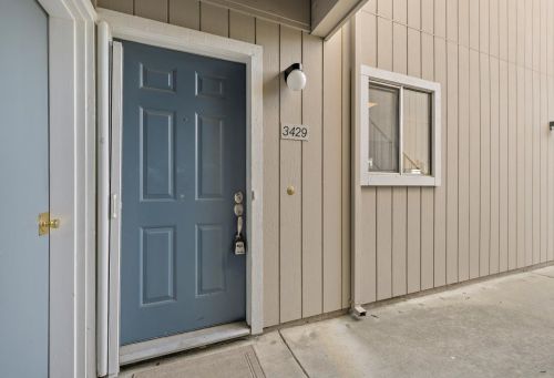 3429 Wine Cork Way, San Jose, CA 95124-2560