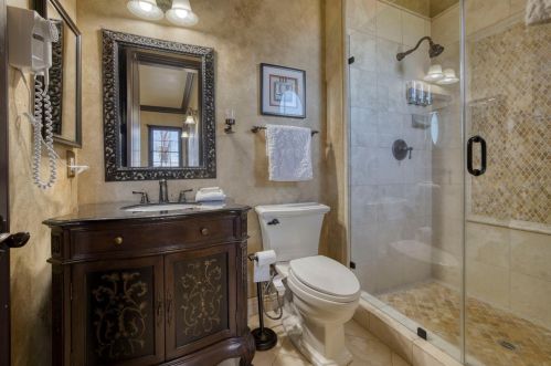 2940 Capetanios Dr, Folsom CA  95762-4601 exterior