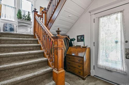 37 Prospect Ave, Middletown NY  10940-4119 exterior