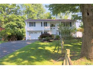 2 Bronico Dr, Garnerville, NY 10923-1305