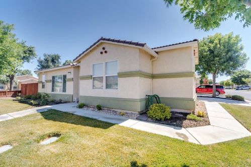3010 La Vina Cir, Los Banos CA  93635-9497 exterior