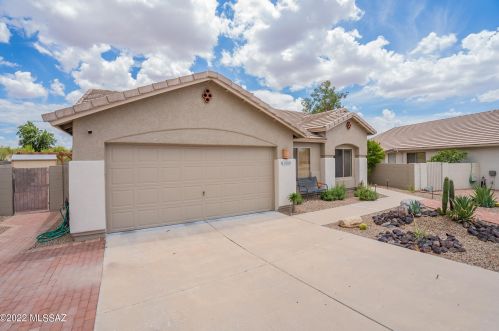 10282 Gray Hawk Dr, Tucson, AZ 85730-6116