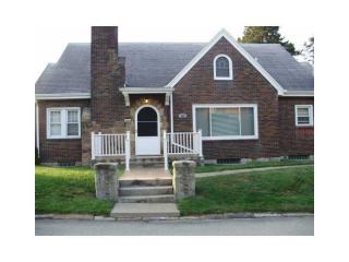 382 Pearl St, West Brownsville, PA 15417-2148
