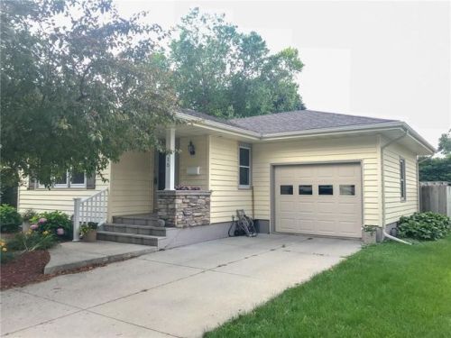715 Crawford St, Boone, IA 50036-2850