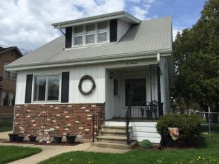 216 16th Ave, Oshkosh, WI 54902-6906