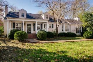 151 Alton Rd, Nashville, TN 37205-4201