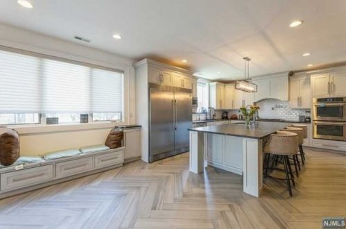 1097 Korfitsen Rd, N Milford NJ  07646-2410 exterior