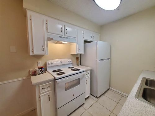 1605 5th Ave, Fort Worth TX  76104-4348 exterior