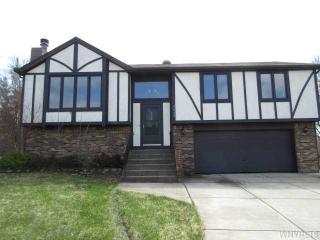 3629 Cumberland Ln, Hamburg, NY 14075-2204