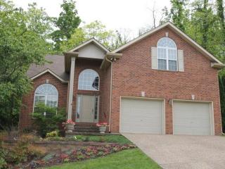 1470 Red Oak Dr, Brentwood, TN 37027-7819