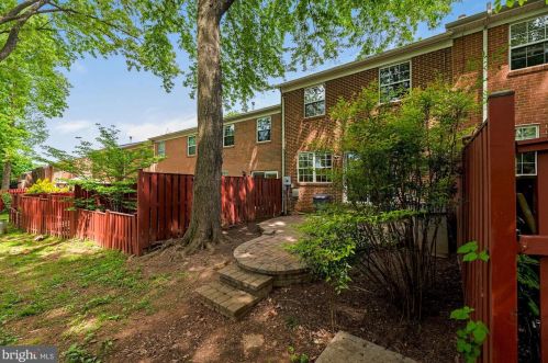 2792 Hyson Ln, Falls Church VA  22043-3522 exterior